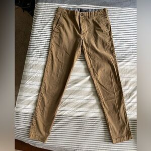 Banana Republic Mason Chino in tannin brown